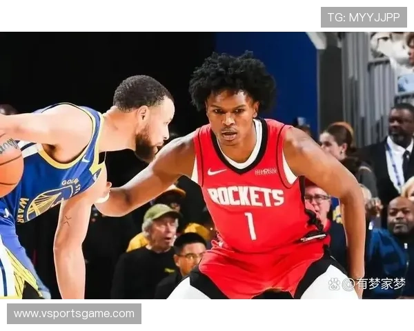 NBA火箭队球员“火小子”的职业表现及影响 NBA火箭队球员“火小子”的职业表现及影响